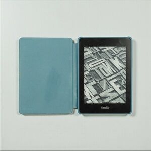 Amazon Kindle Paperwhite 10th Generation 32GB Wi-Fi 6" PQ94WIF Blue